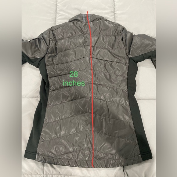 Men Canada Goose Nomad Hybridge lite jacket. Brand new with tags - Picture 2 of 9